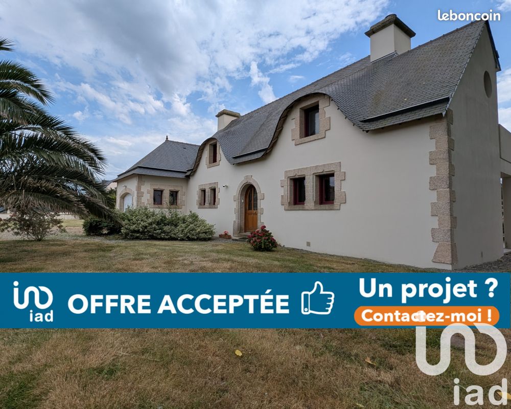 4 bedrooms Castles in Plouhinec, France No. 331378