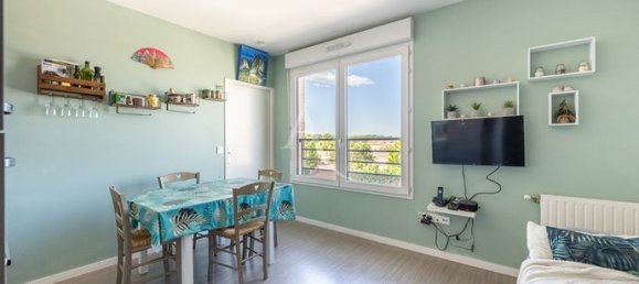 Квартира с 1 спальней в Жуи-ле-Мутье, Франция № 354085 5