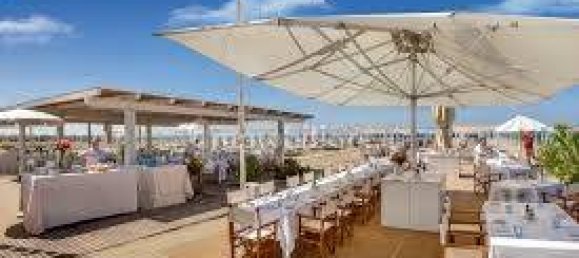 1 bedroom Apartment in Forte dei Marmi, Italy No. 75781 16