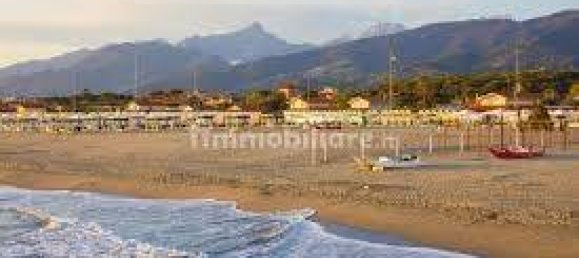 1 bedroom Apartment in Forte dei Marmi, Italy No. 75781 15