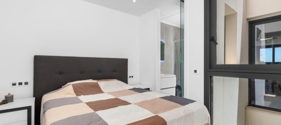 5 bedrooms House in San Miguel de Salinas, Spain No. 188353 35