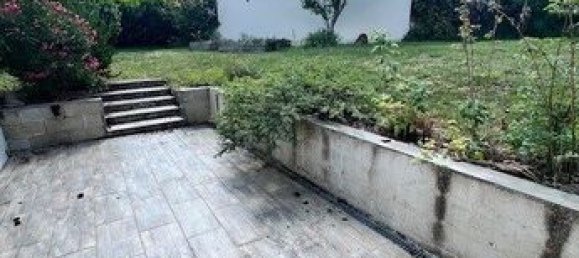 2 bedrooms House in Soissons, France No. 304309 9