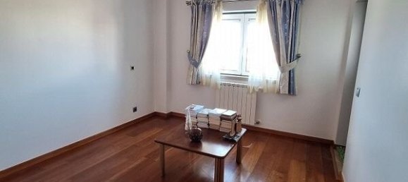 4 bedrooms Villa in Sao Martinho do Porto, Portugal No. 251382 11