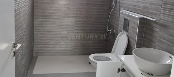 3 bedrooms Penthouse in Parekklisia, Cyprus No. 489 4