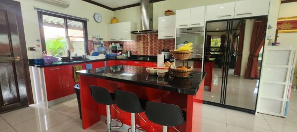 3 bedrooms Cafe / restaurant in Pattaya, Thailand No. 5092 25