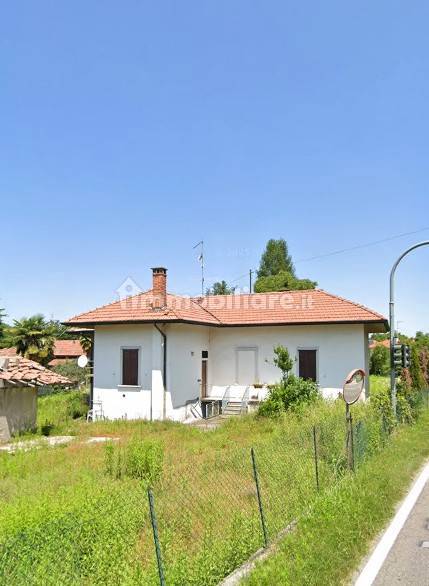 2 غرف نوم فيلا في Sesto Calende, Italy رقم 273675