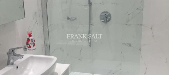 Квартира с 3 спальнями в Слима, Мальта № 8890 35