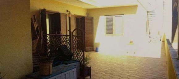 10 rooms House in Vernole, Italy No. 215410 5
