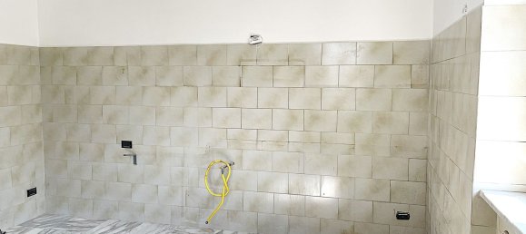 4 bedrooms Apartment in Rome, Italy No. 377714 11