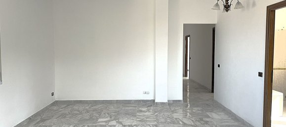4 bedrooms Apartment in Rome, Italy No. 377714 6
