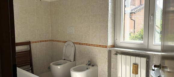 4 bedrooms Apartment in Rome, Italy No. 377714 23