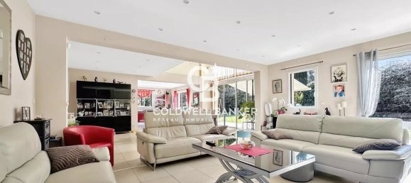 Дом с 3 спальнями в Онфлёр, Франция № 356443 3