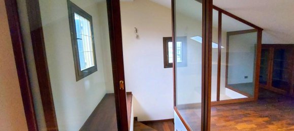 6 rooms Duplex in Padua, Italy No. 31782 13