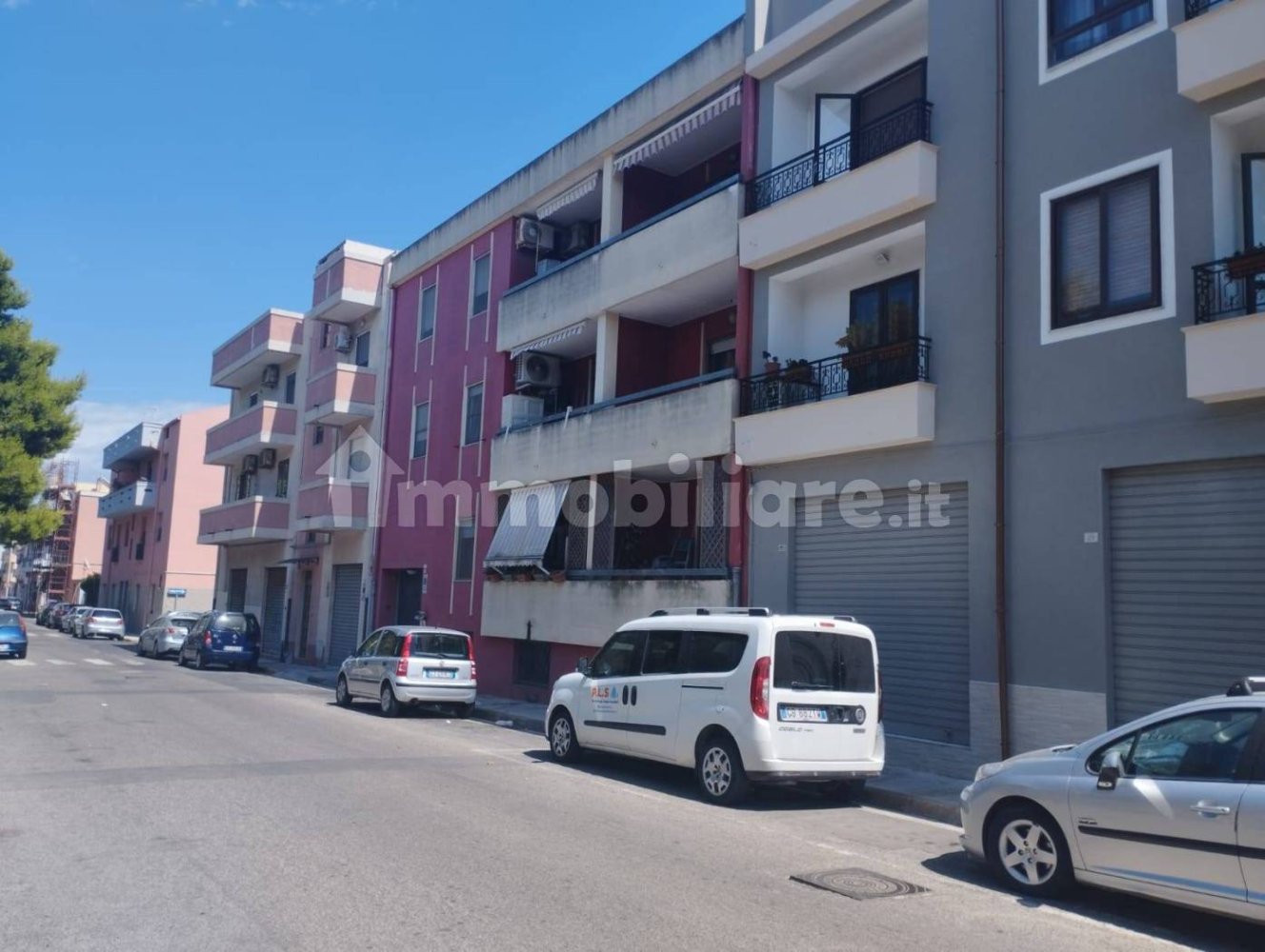 Квартира с 2 спальнями в Куарту Сант'Элена, Италия № 325009