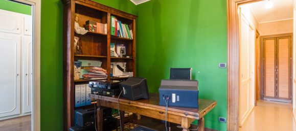 5غرفة شقة في Turin, Italy رقم 138993 12