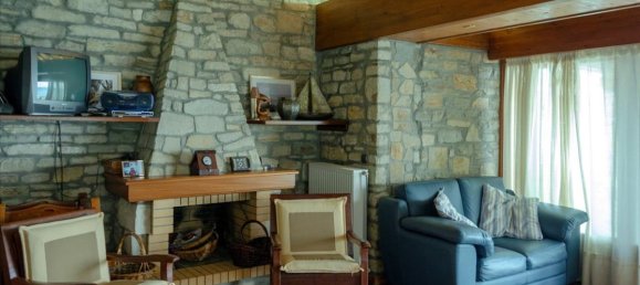 1 bedroom Villa in Central Greece, Greece No. 1395 14