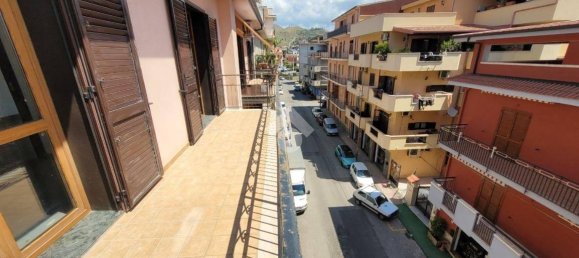 2 Schlafzimmer Wohnung in Melito di Porto Salvo, Italy, Nr. 219935 57