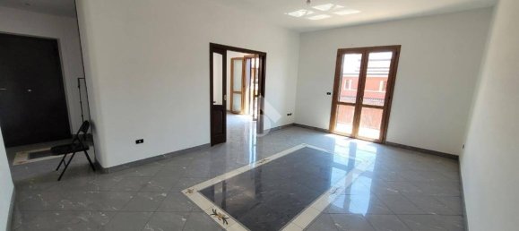 2 Schlafzimmer Wohnung in Melito di Porto Salvo, Italy, Nr. 219935 22