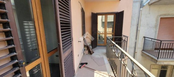 2 Schlafzimmer Wohnung in Melito di Porto Salvo, Italy, Nr. 219935 58