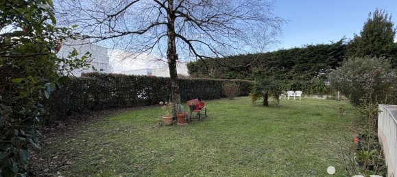 3 rooms Apartment in Saint-Herblain, France No. 348970 9