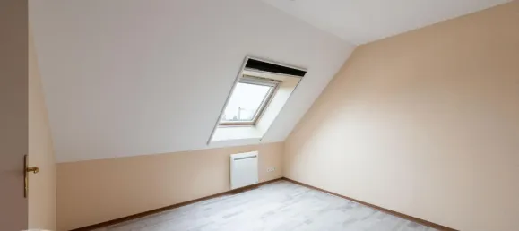 4 rooms Apartment in Quievrechain, France No. 50298 3