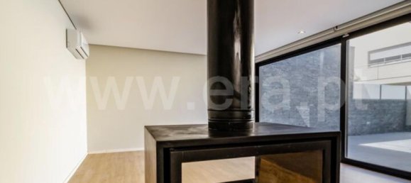 4 غرف نوم منزل في Madalena, Portugal رقم 18052 4