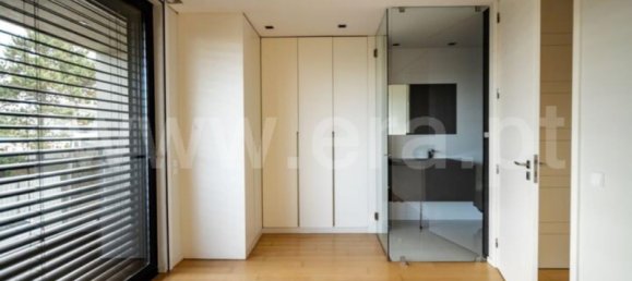 4 غرف نوم منزل في Madalena, Portugal رقم 18052 18