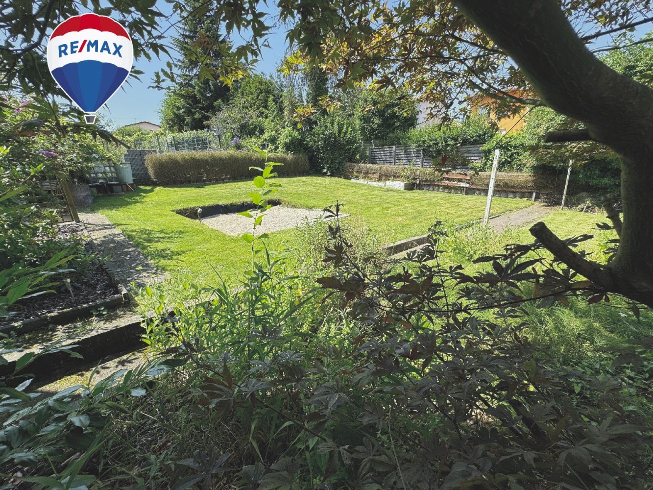 6 غرف نوم منزل في Saarland, Germany رقم 22363