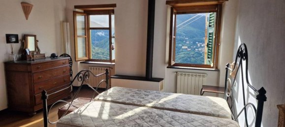 3-Zimmer Haus in Genoa, Italy, Nr. 64330 2