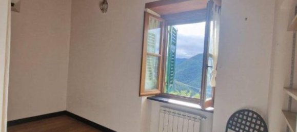 3-Zimmer Haus in Genoa, Italy, Nr. 64330 4