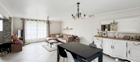 4 bedrooms House in Dammarie-les-Lys, France No. 345306 4