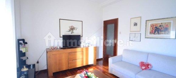 2 bedrooms Apartment in Pescara, Italy No. 339702 3