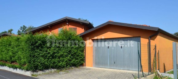 3 bedrooms Villa in Biella, Italy No. 292610 13