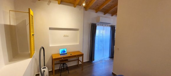 Propiedad comercial de 1 dormitorio en Corfu, Greece No. 2087 16