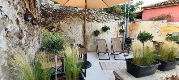 Propiedad comercial de 1 dormitorio en Corfu, Greece No. 2087 24