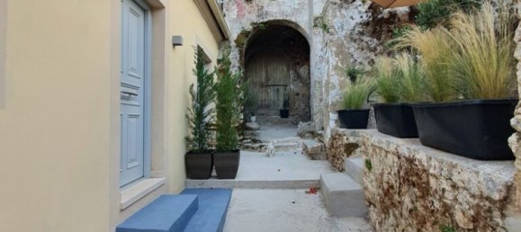 Propiedad comercial de 1 dormitorio en Corfu, Greece No. 2087 4