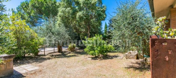 6 bedrooms Villa in Cecina, Italy No. 349423 4