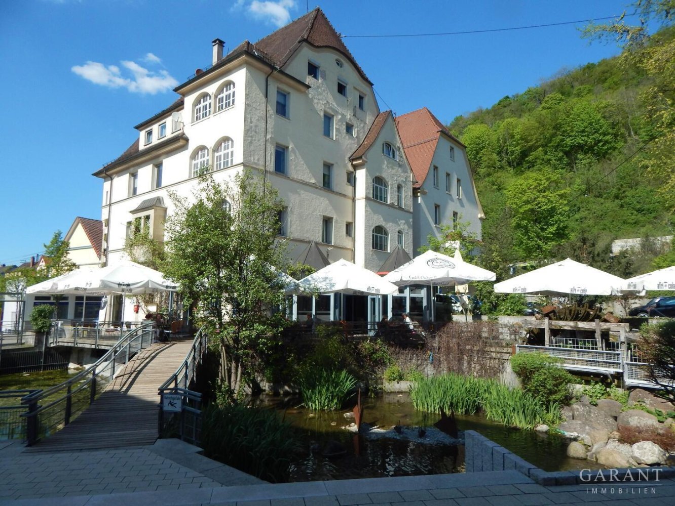 20غرفة بناية في Goppingen, Germany رقم 3051