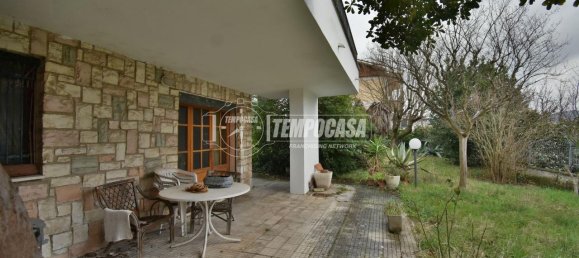 5غرفة شقة في Tolentino, Italy رقم 3529 2