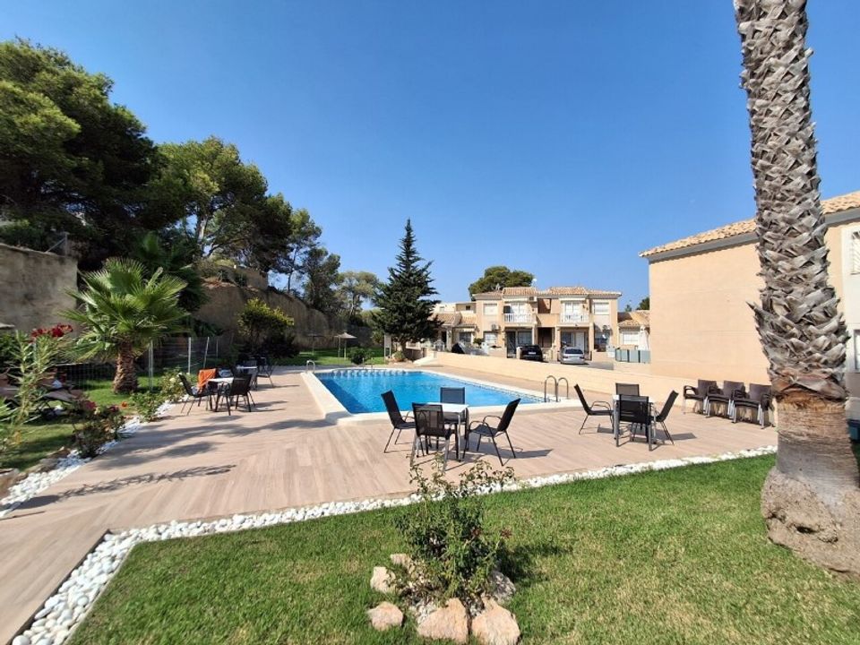 2 bedrooms Apartment in Torrevieja, Spain No. 209581