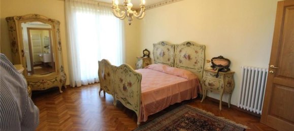 2 rooms Villa in Forte dei Marmi, Italy No. 288232 17
