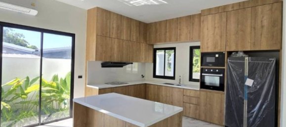 Вилла с 3 спальнями в Раваи, Таиланд № 26088 9