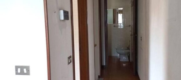3 rooms House in Miradolo Terme, Italy No. 83329 7