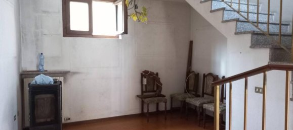 3 rooms House in Miradolo Terme, Italy No. 83329 5