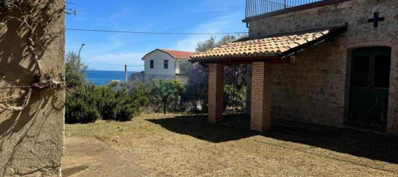 3غرفة منزل في Caronia, Italy رقم 282751 2