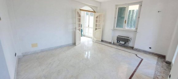 3 Schlafzimmer Villa in Patrica, Italy, Nr. 294059 8