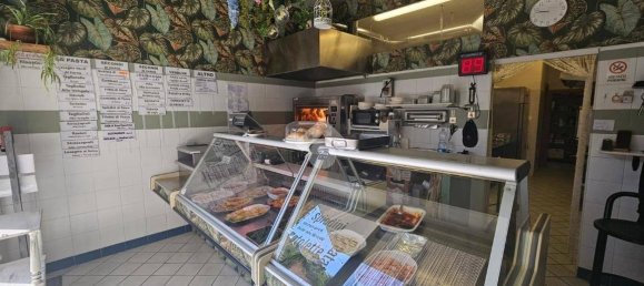 36m² Commercial property in Bellaria Igea Marina, Italy No. 296476 2