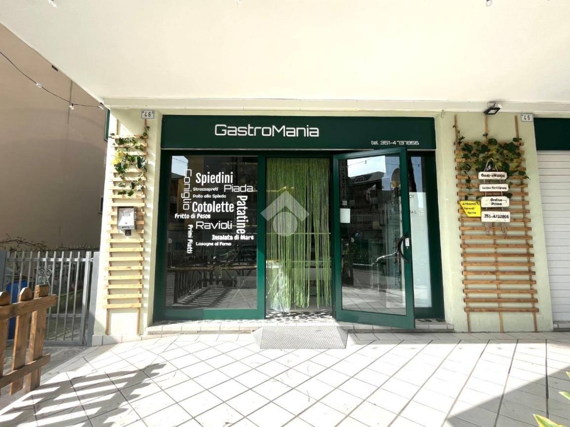 36m² Commercial property in Bellaria Igea Marina, Italy No. 296476