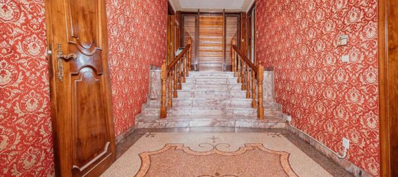 Edificio en Vigevano, Italy 800 m² No. 360936 11