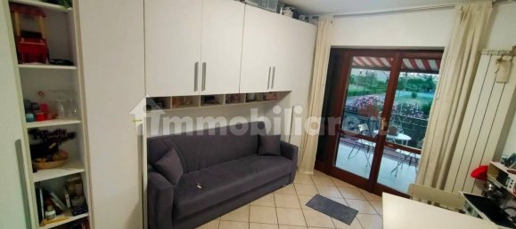 2 bedrooms Apartment in Guidonia Montecelio, Italy No. 267869 2